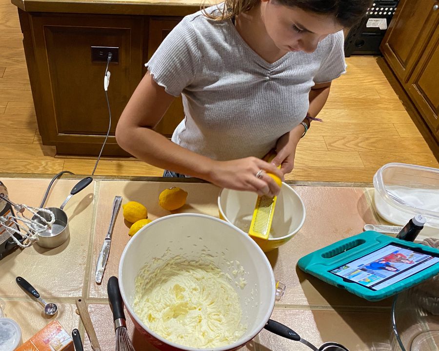 10-Ways-to-Get-Kids-cooking-blog